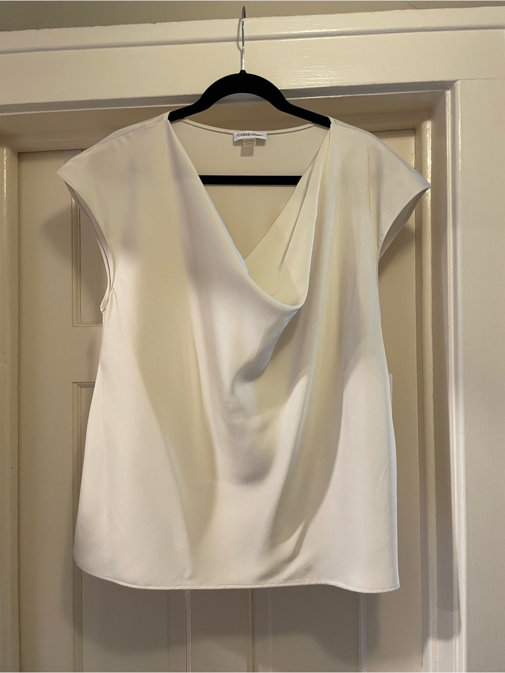 NWT- Calvin Klein Cream Draped V-Neck Cap Sleeve Blouse XL